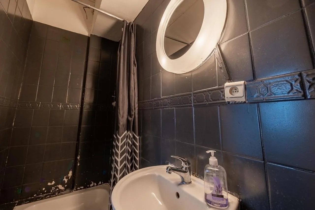 Apartment Albert Gare Du Midi , 29 Brussels
